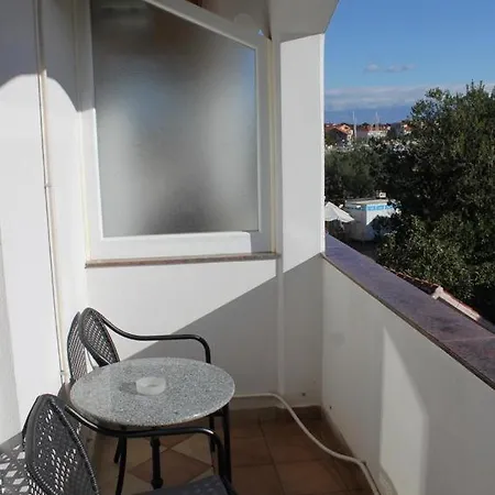 8253e Apartmán *